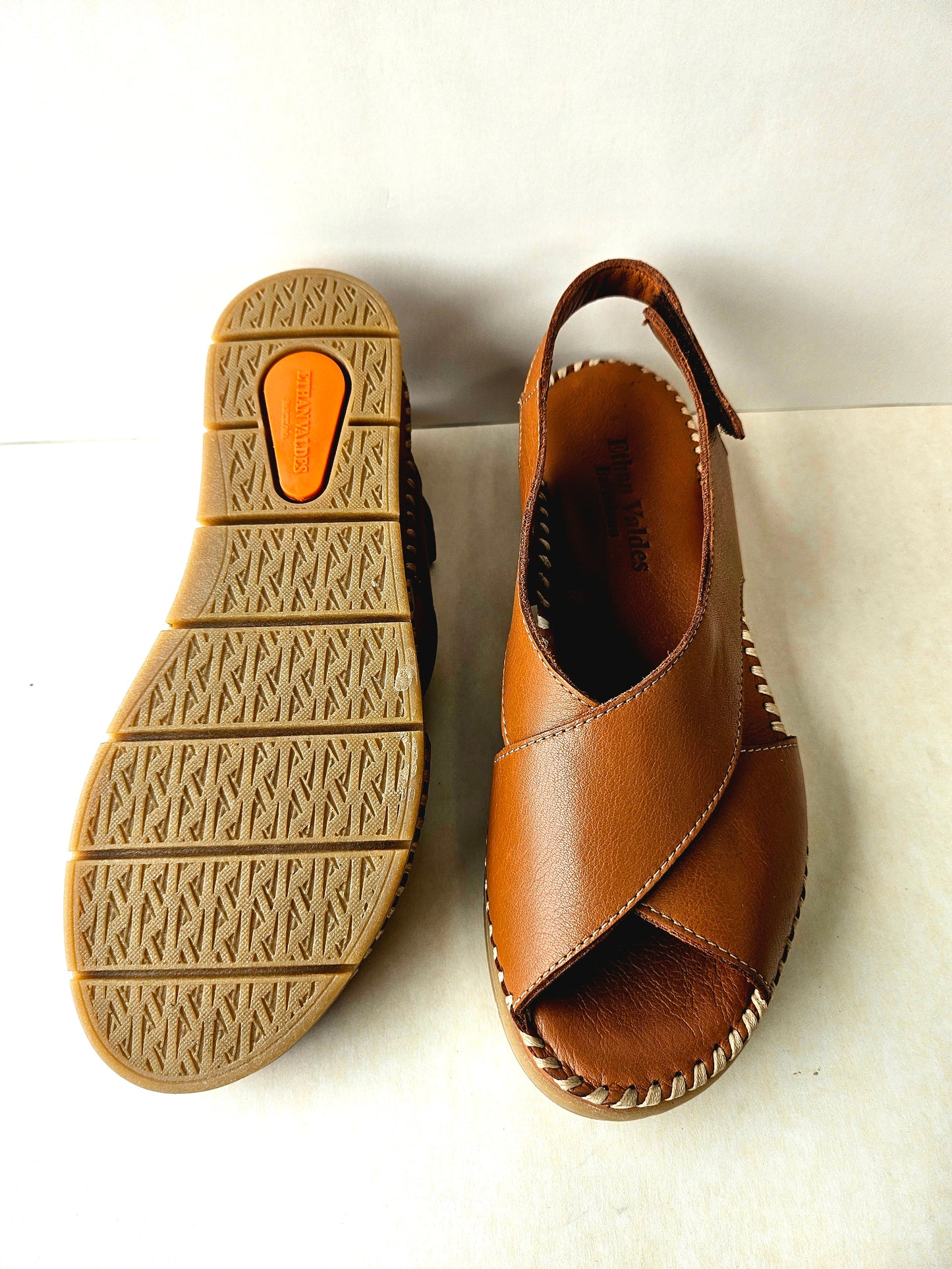 PACIFIC SANDAL - TAN