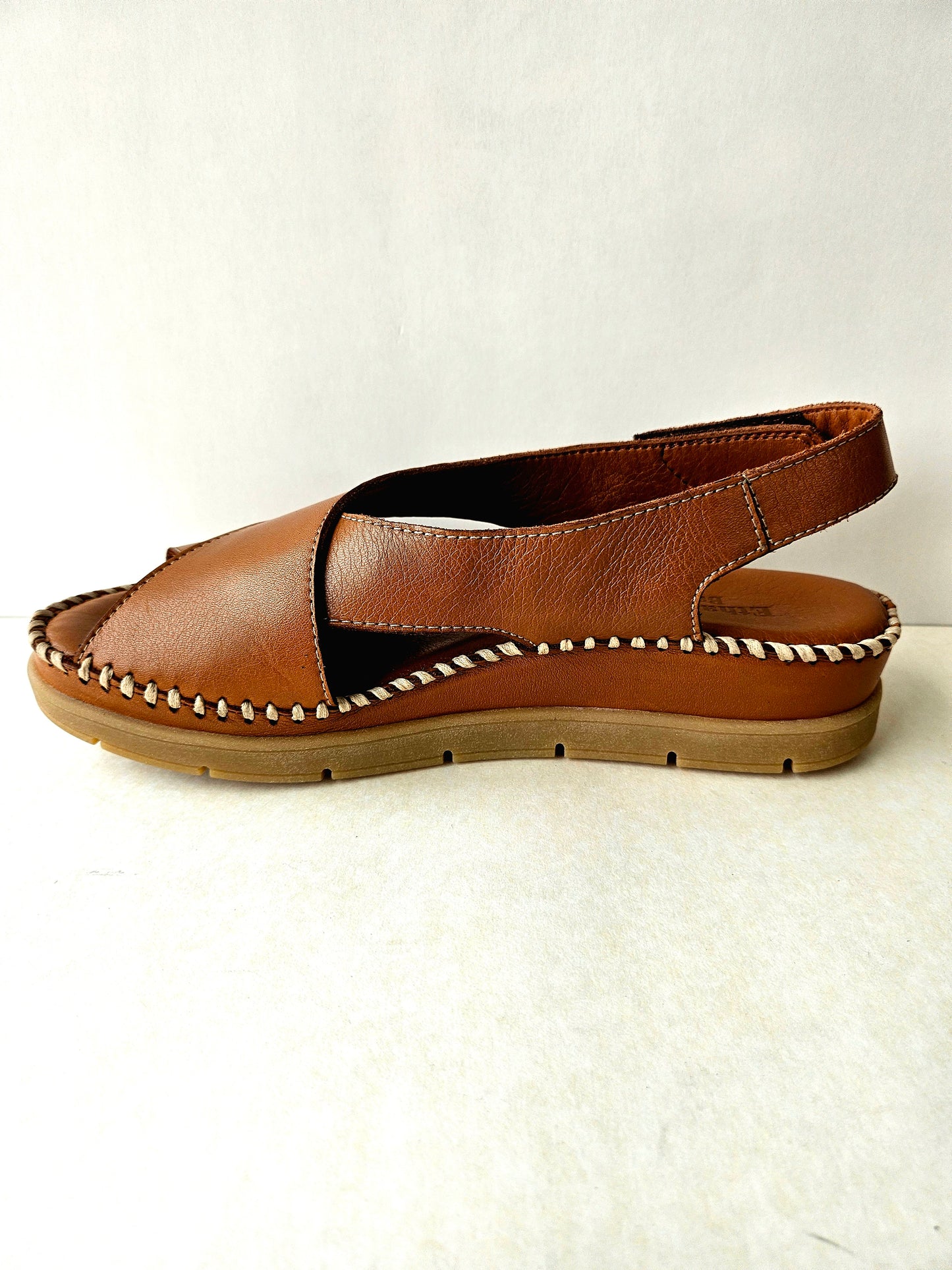 PACIFIC SANDAL - TAN